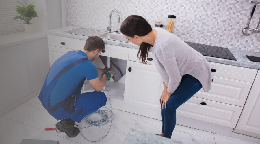 Professional same day plumber in Freelandville, IN